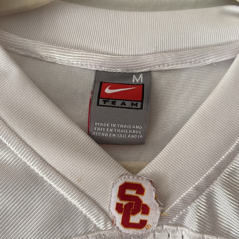 3/$13🌷 Youth USC Trojans Jersey - Picture 2 of 5